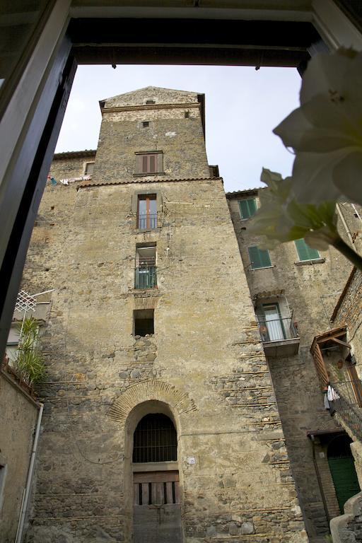 דירות בראצ'יאנו La Colombaia Nel Castello חדר תמונה